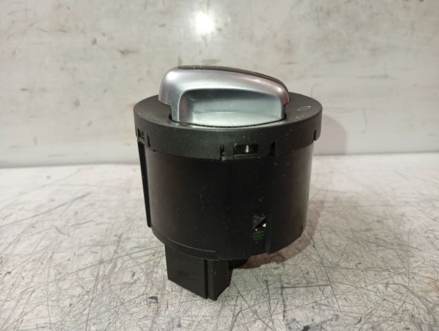 3C8941431C Interruptor de luces en el tablero comprar Almería