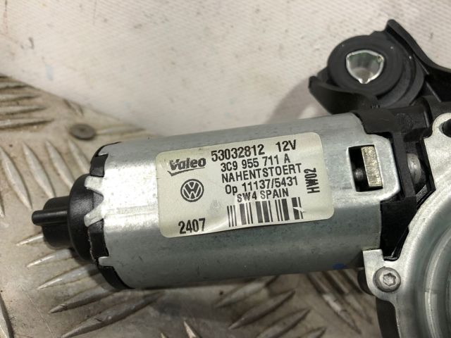 3C9955711 Motor limpiaparabrisas, trasera  en stock Sabadell