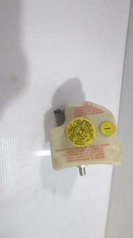 Cilindro principal de frenos 3D0611021 VAG