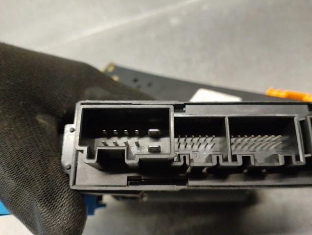 3D0959794E VAG Motor del elevalunas de la puerta trasera derecha  disponible Alicante