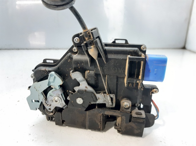 VAG 3D1837015AS Cerradura de puerta delantera izquierda  comprar en Murcia