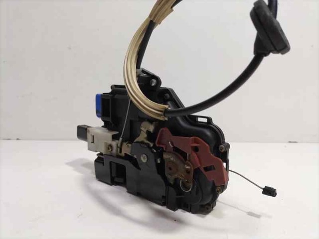 VAG 3D1837016A Cerradura de puerta delantera derecha  disponible Valladolid