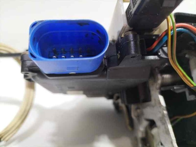 3D1837016A Cerradura de puerta delantera derecha  comprar en Zaragoza