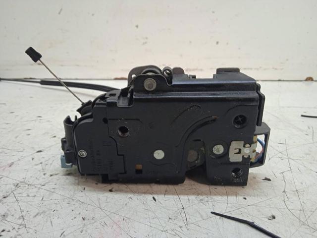 3D1837016AC Cerradura de puerta delantera derecha  en stock Granada