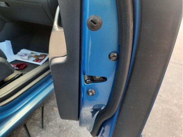 Cerradura puerta delantera derecha para volkswagen golf v 2.0 tdi 16v bkd 3D1837016AC