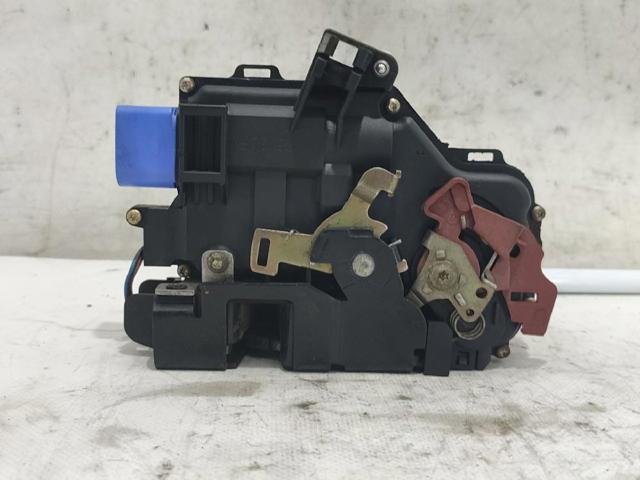 3D1837016AC VAG Cerradura de puerta delantera derecha  comprar en Jaén