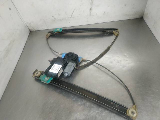 VAG 3D1959793E Motor del elevalunas de la puerta delantera izquierda  comprar en Albacete