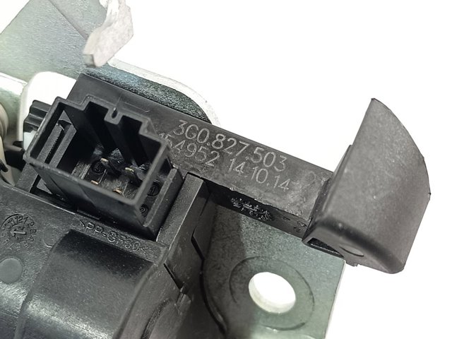 Precio del repuesto Cerradura de puerta trasera A4 sedán