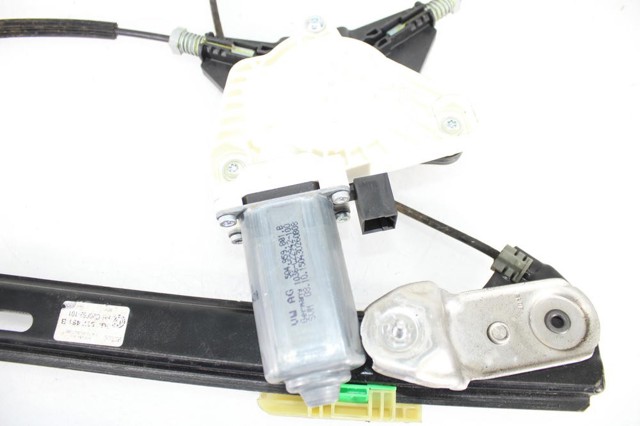VAG 3G0837461B Mecanismo de elevalunas delantero izquierdo  en stock Salamanca