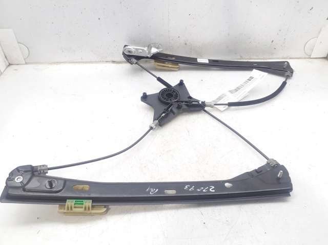 VAG 3G0837461C Mecanismo de elevalunas de la puerta delantera izquierda  comprar en Ponferrada