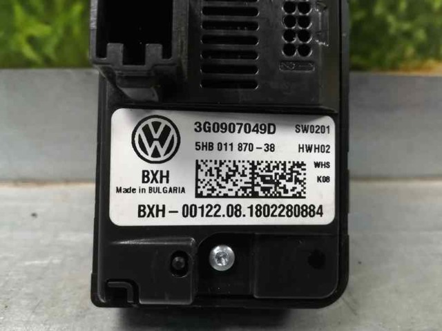 3G0907049D Unidad de control aire acondicionado  en stock Sabadell