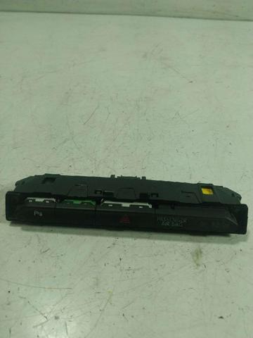 Boton warning para Volkswagen Passat 3G2, CB2