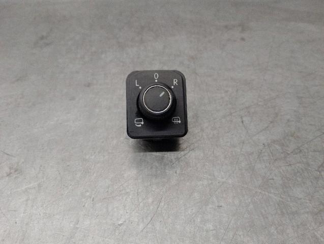 3G0959565 Módulo de espejos retrovisores en la puerta  disponible Málaga