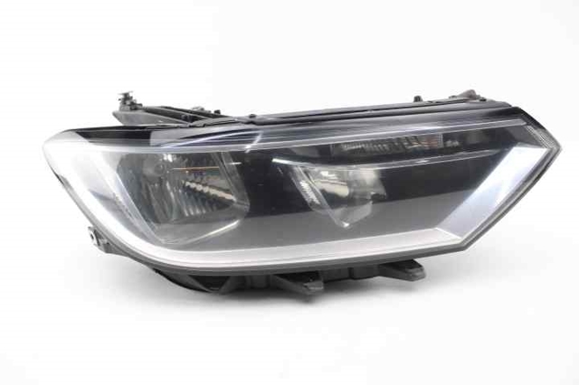 Faro delantero derecho Volkswagen Passat (3G2, CB2)