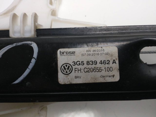 VAG 3G5839462A Mecanismo de elevalunas de la puerta trasera derecha  en stock Salamanca