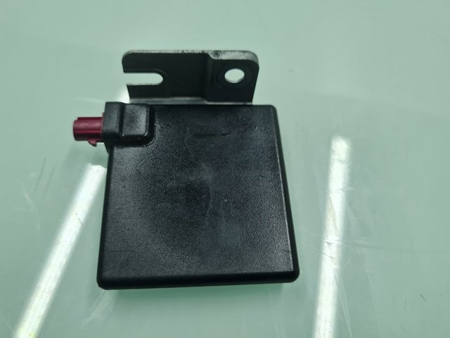 3G9035534 Antena GPS  en stock Castellón