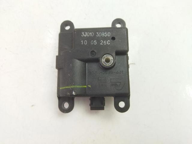 3J01030850 Nissan/Infiniti