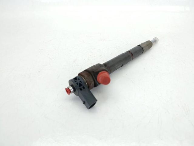 Inyector-bomba Passat  sedán (2010-2016) original desde 178,60 €