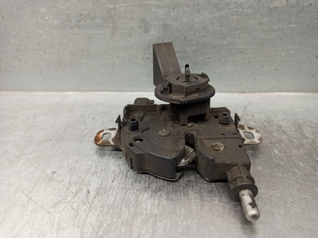 3M5116700AB Cerradura del capó  comprar en Reus