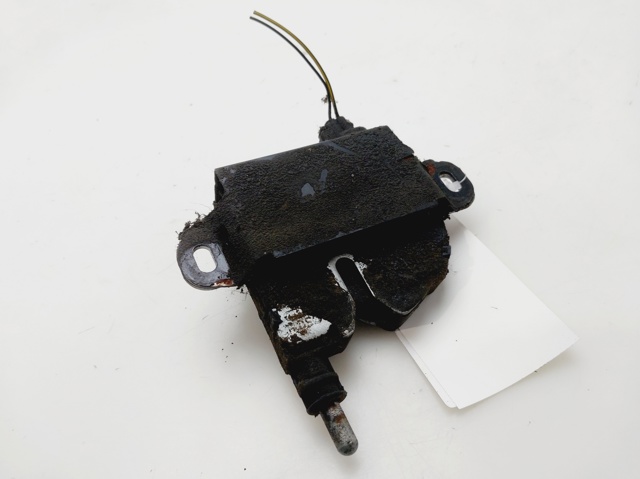 3M5116700AB Cerradura del capó  disponible Burgos