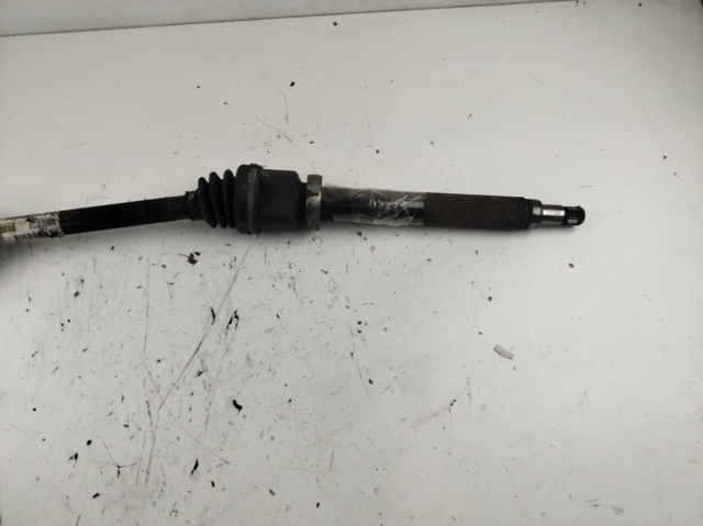 FORD 3M513B436 Semieje delantero derecho  en stock Salamanca
