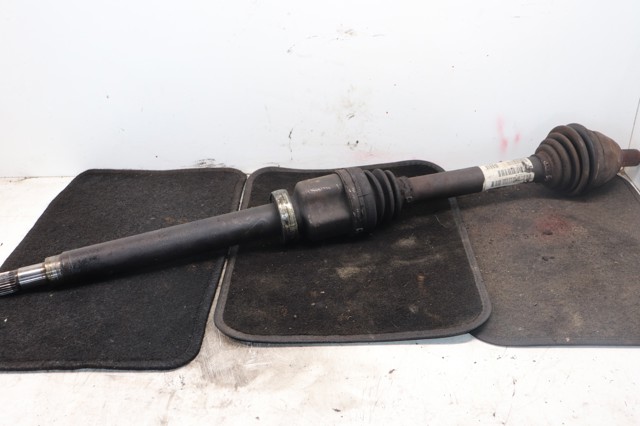 3M513B437DAG Semieje delantero izquierdo  en stock Sabadell
