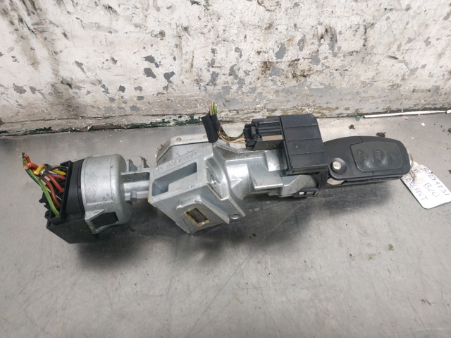 Comprar Cerradura de encendido Ford Focus II DA, HCP, DP a bajo precio