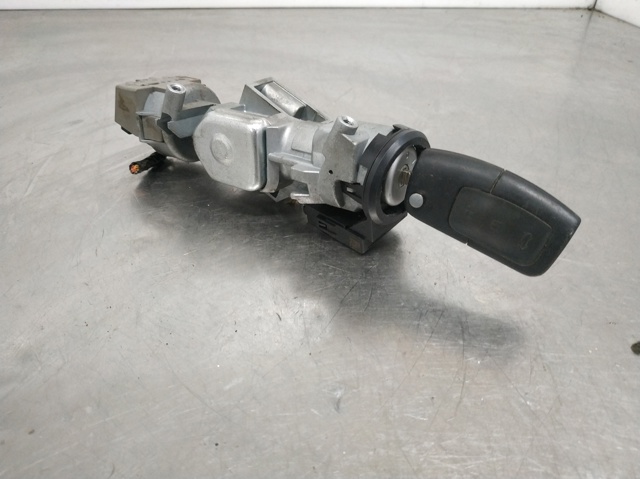 3M513F880AD Ford
