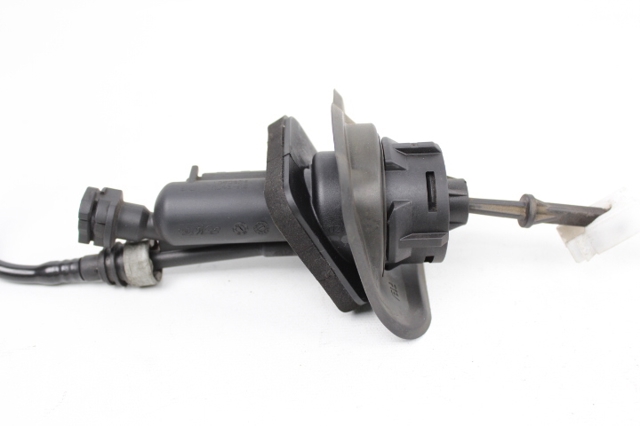 3M517A543AE Cilindro maestro de embrague comprar Almería