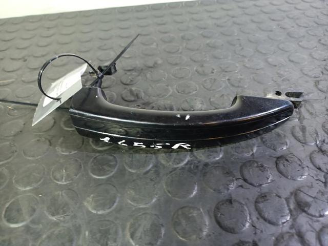 3M51R22404 Manija exterior izquierda de puerta delantera  comprar en Pontevedra