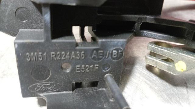 3M51R224A36AE Soporte de manija exterior de puerta delantera izquierda comprar Sevilla