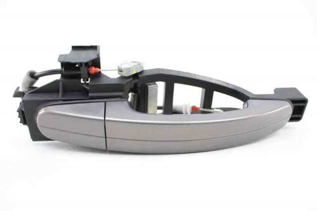 FORD 3M51R224A36AE Soporte de manija exterior de puerta delantera izquierda  en stock Terrassa