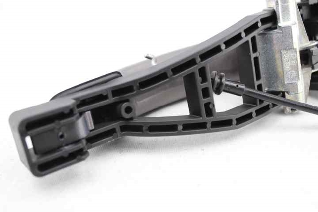 FORD 3M51R224A36AE Soporte de manija exterior de puerta delantera izquierda  disponible España