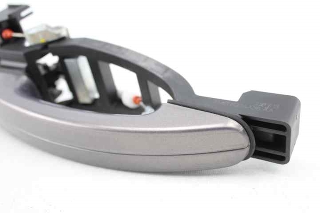 3M51R224A36AE Soporte de manija exterior de puerta delantera izquierda  comprar en Pontevedra