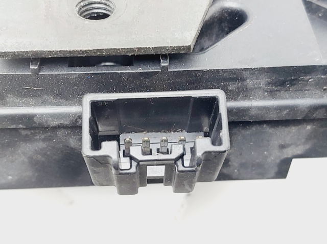 3M51R442A66 Cerradura de maletero  en stock Granada