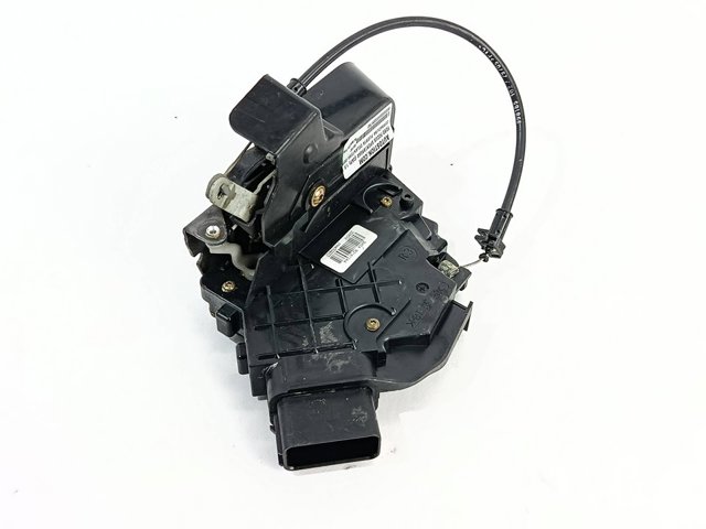 FORD 3M5AR21812AK Cerradura de puerta delantera derecha  en stock Terrassa