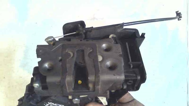 3M5AR21813ET FORD Cerradura de puerta delantera izquierda  disponible Ourense
