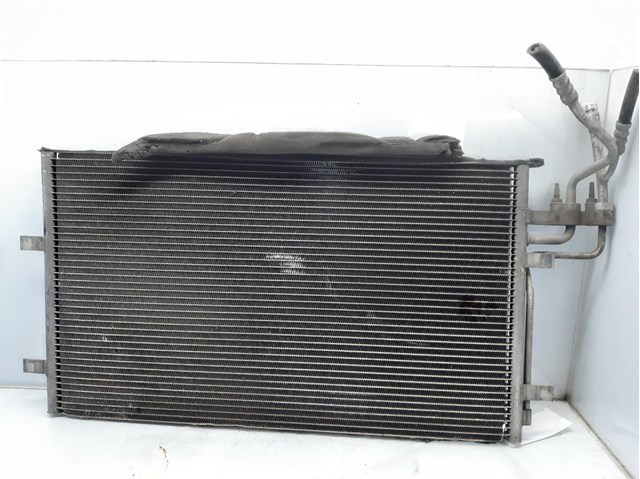 Condensador / radiador  aire acondicionado para ford focus ii sedán 1.6 ti kkda 3M5H19710CB