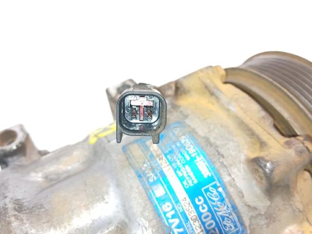 VOLVO 3M5H19D629HD Compresor de aire acondicionado  en stock Valencia