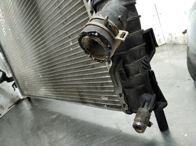 FORD 3M5H8005TI Radiador  en stock Valencia