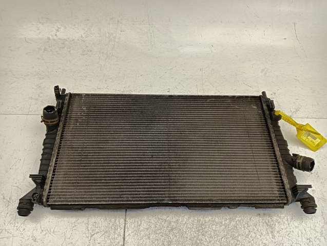3M5H8005TJ Radiador de refrigeración del motor  disponible Málaga