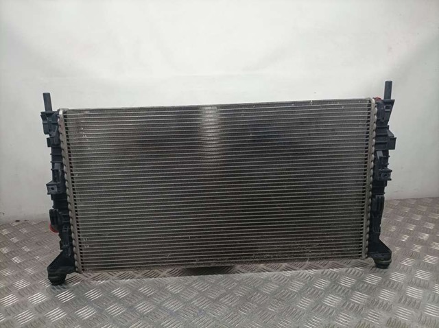 Radiador 3M5H8005TL VOLVO