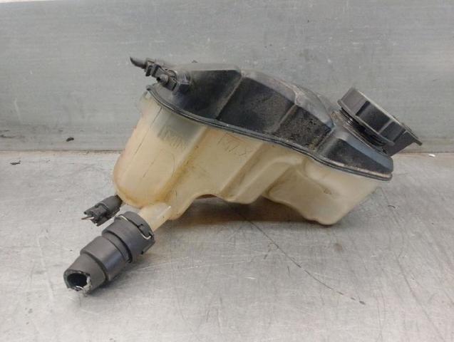 3M5H8100AD Land Rover