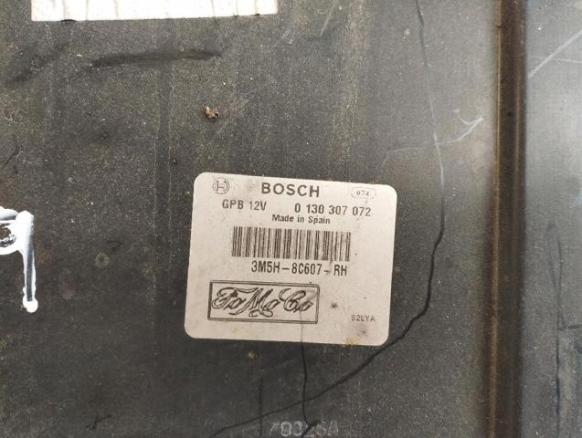 3M5H8C607RH Difusor del radiador de refrigeración con motor y hélice  comprar en Zaragoza