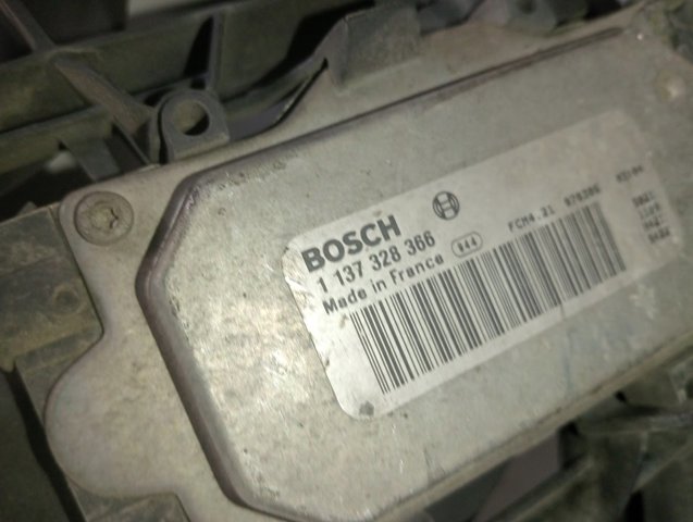 FORD 3M5H8C607RH Difusor del radiador de refrigeración con motor y hélice  disponible España