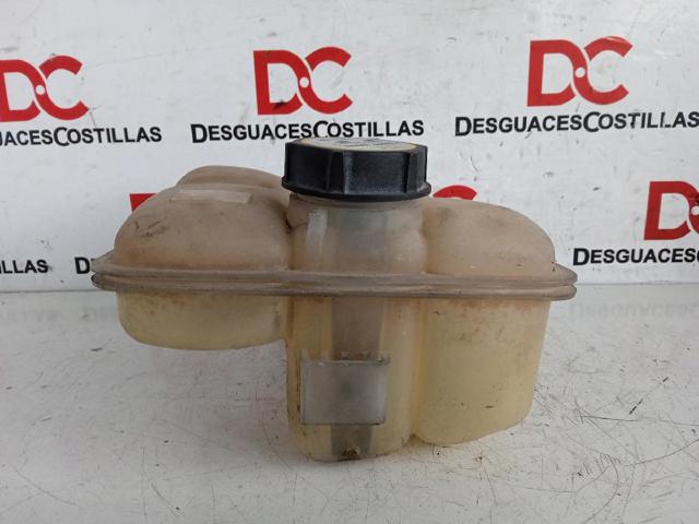 VOLVO 3M5H8K218 Vaso de expansión  en stock Valencia