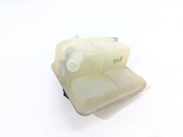 VOLVO 3M5H8K218 Vaso de expansión  en stock Valencia