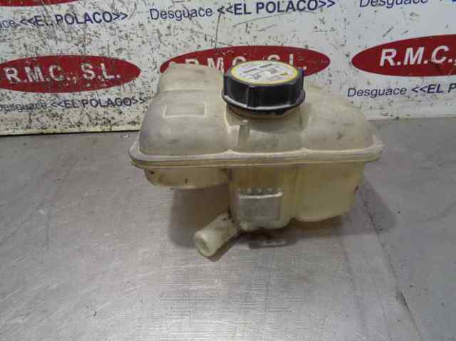 VOLVO 3M5H8K218 Vaso de expansión comprar Pamplona