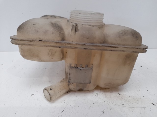 3M5H8K218DG Vaso de expansión  en stock Sabadell