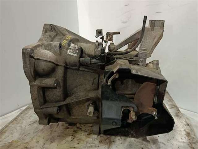 3M5R7002NB Caja de cambios manual completa  disponible Utrera